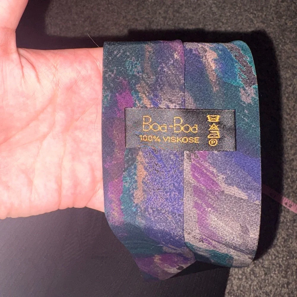 Boa-Boa Abstract Necktie Mens OS Purple Teal Excellent Vintage Viscose Tie